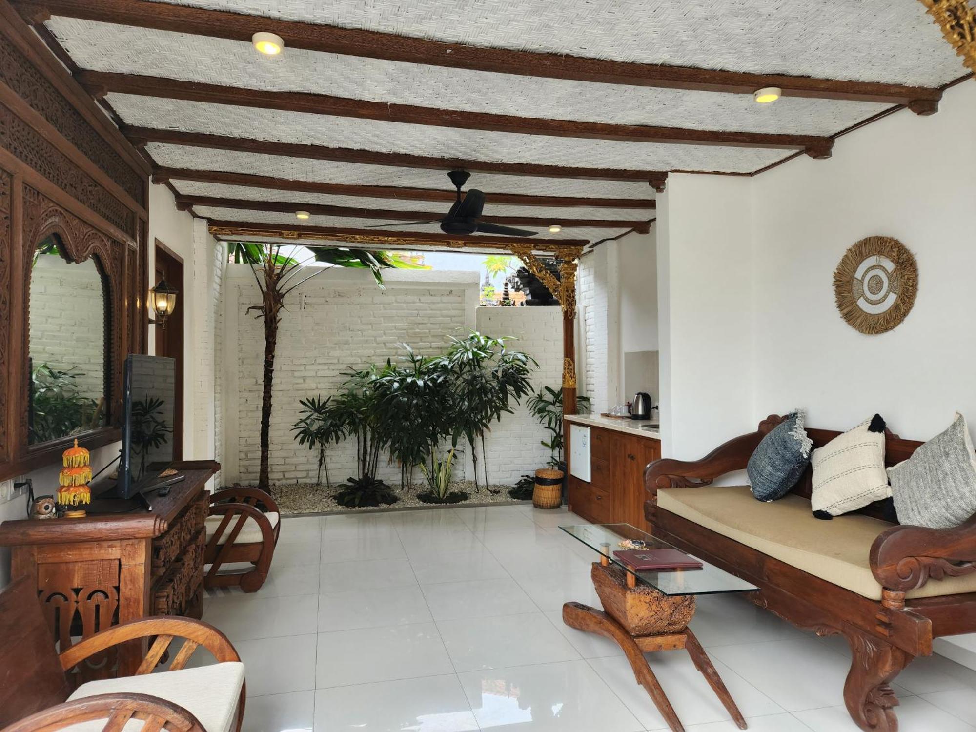 The Calmtree Bungalows Canggu Esterno foto