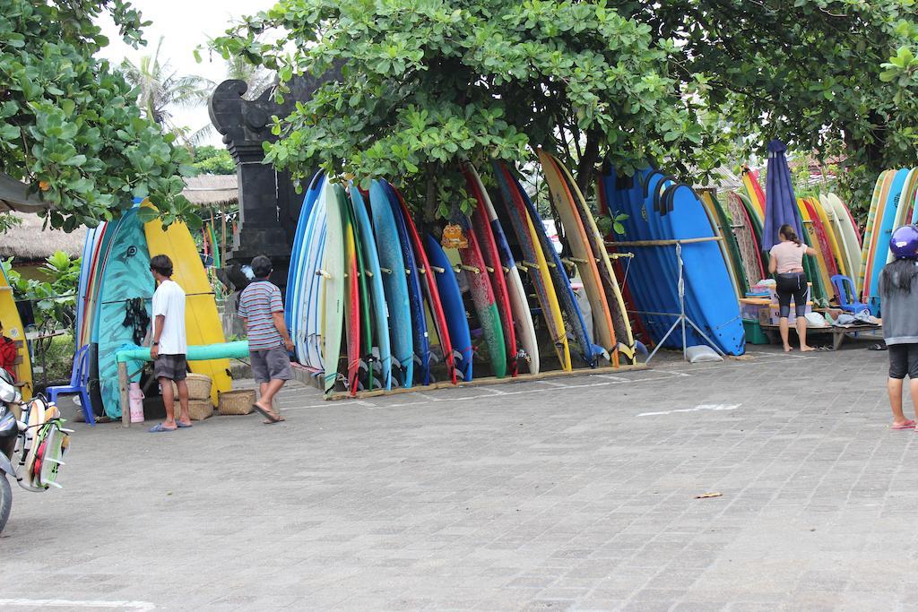 The Calmtree Bungalows Canggu Esterno foto