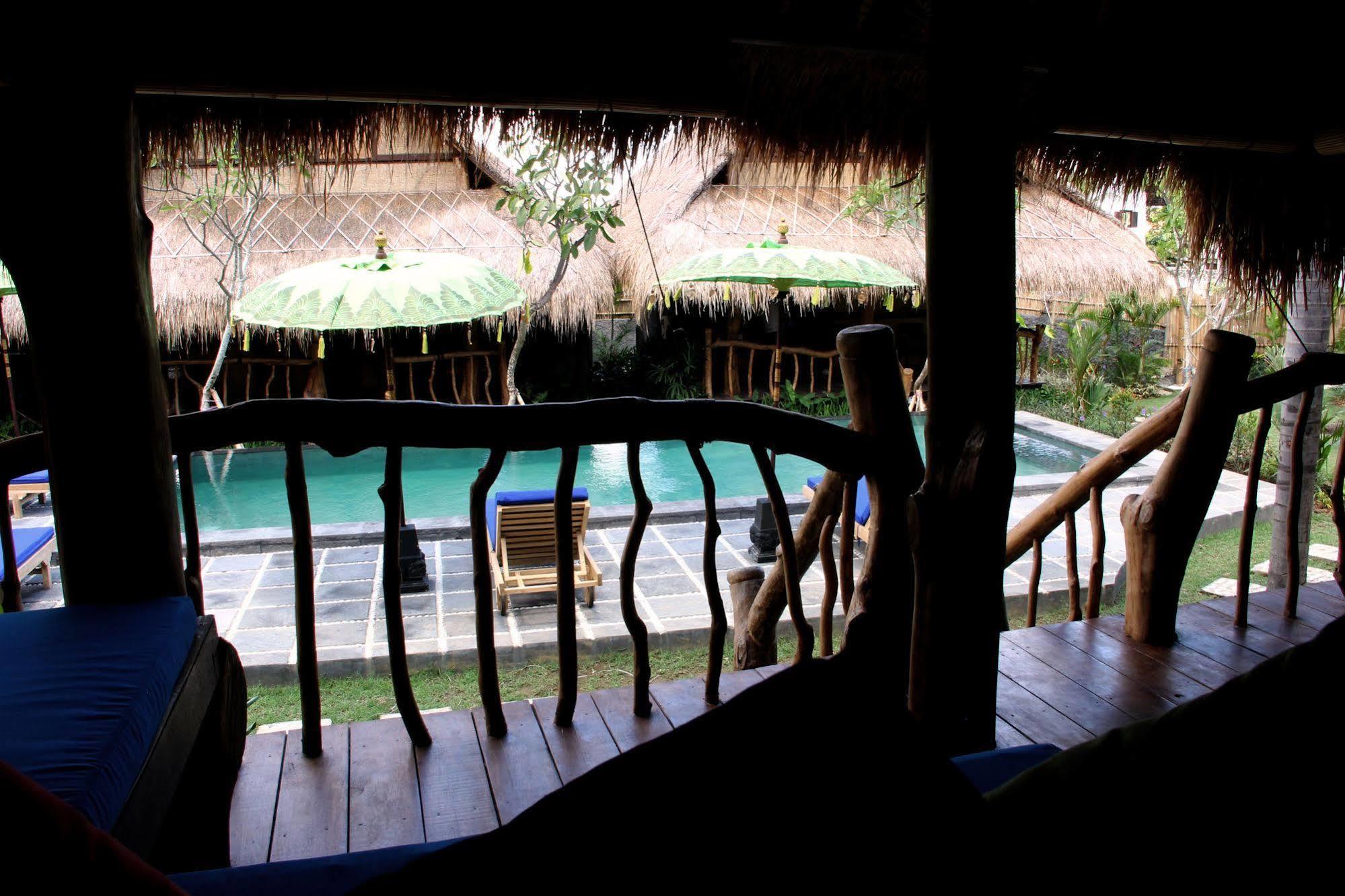 The Calmtree Bungalows Canggu Esterno foto