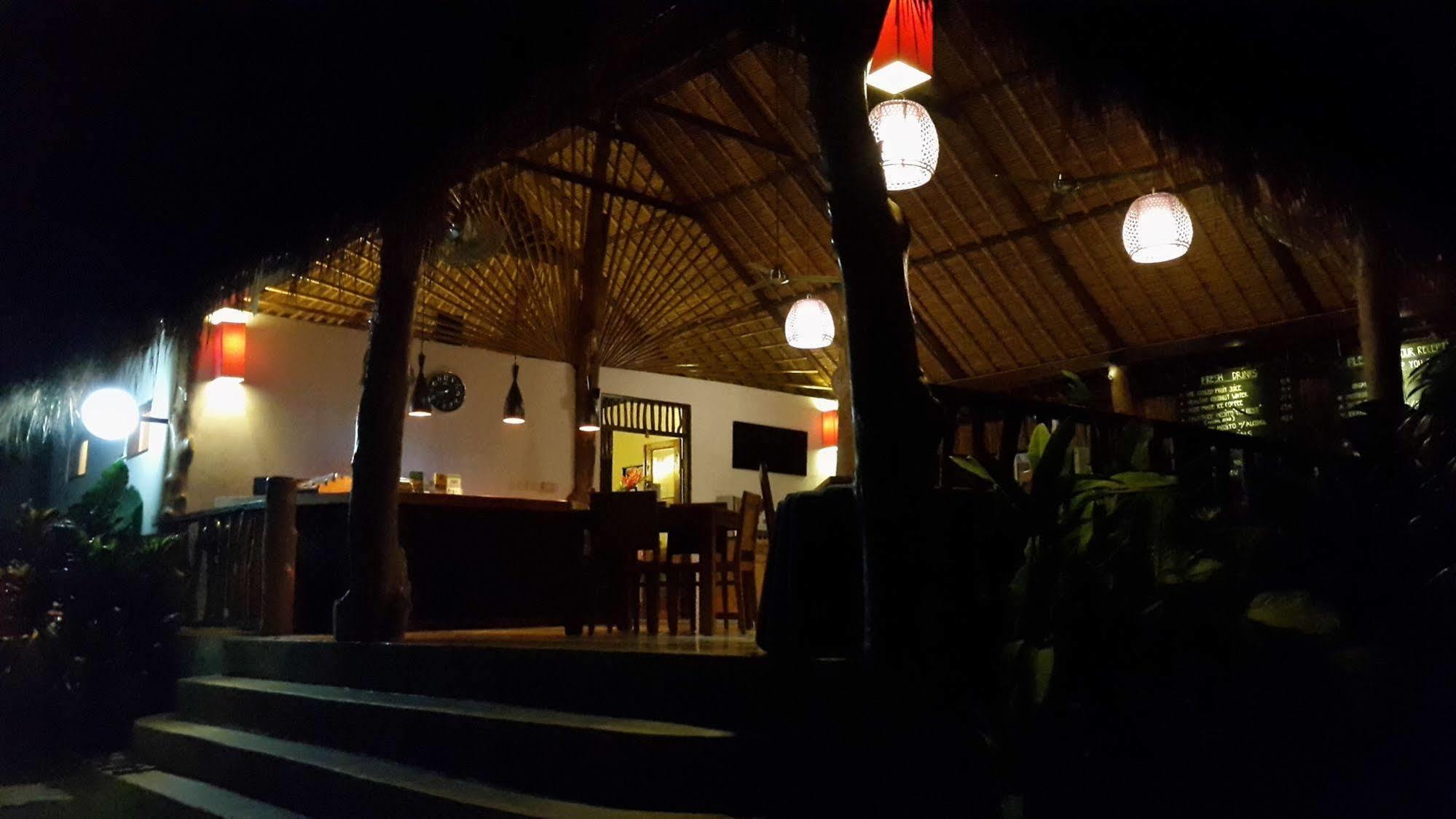 The Calmtree Bungalows Canggu Esterno foto
